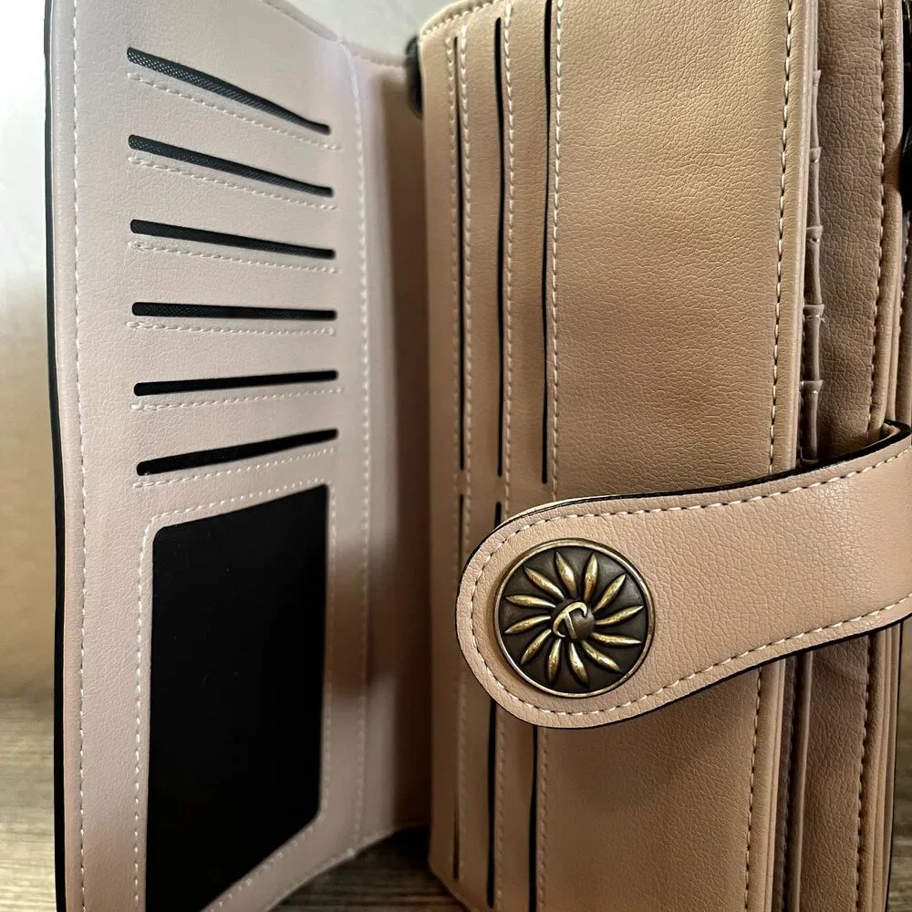 Wallet Clutch Travelambo Blush Waxed Leather Large Capacity Wristlet NWOT